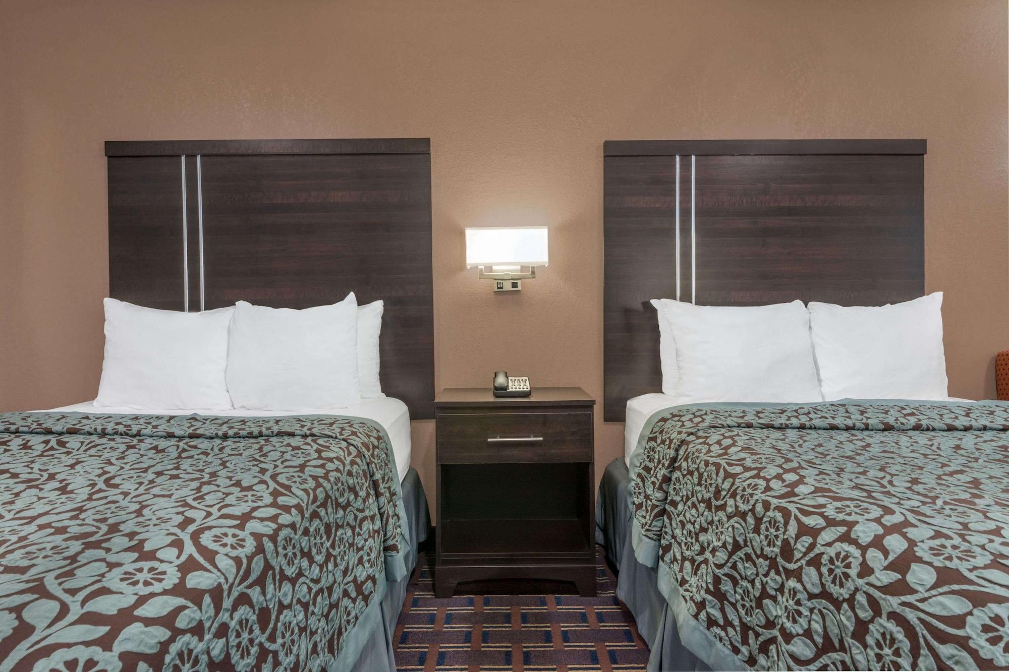 Days Inn By Wyndham Maumee/Toledo Extérieur photo