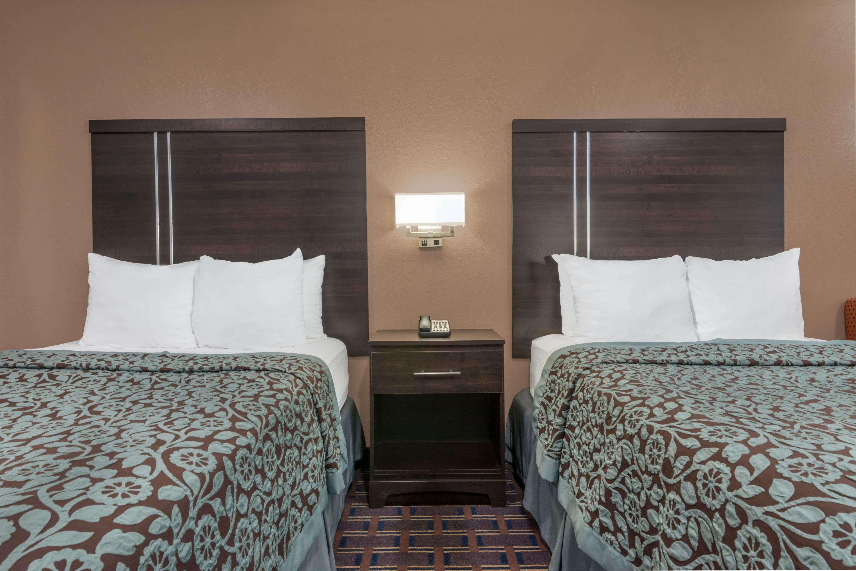 Days Inn By Wyndham Maumee/Toledo Extérieur photo