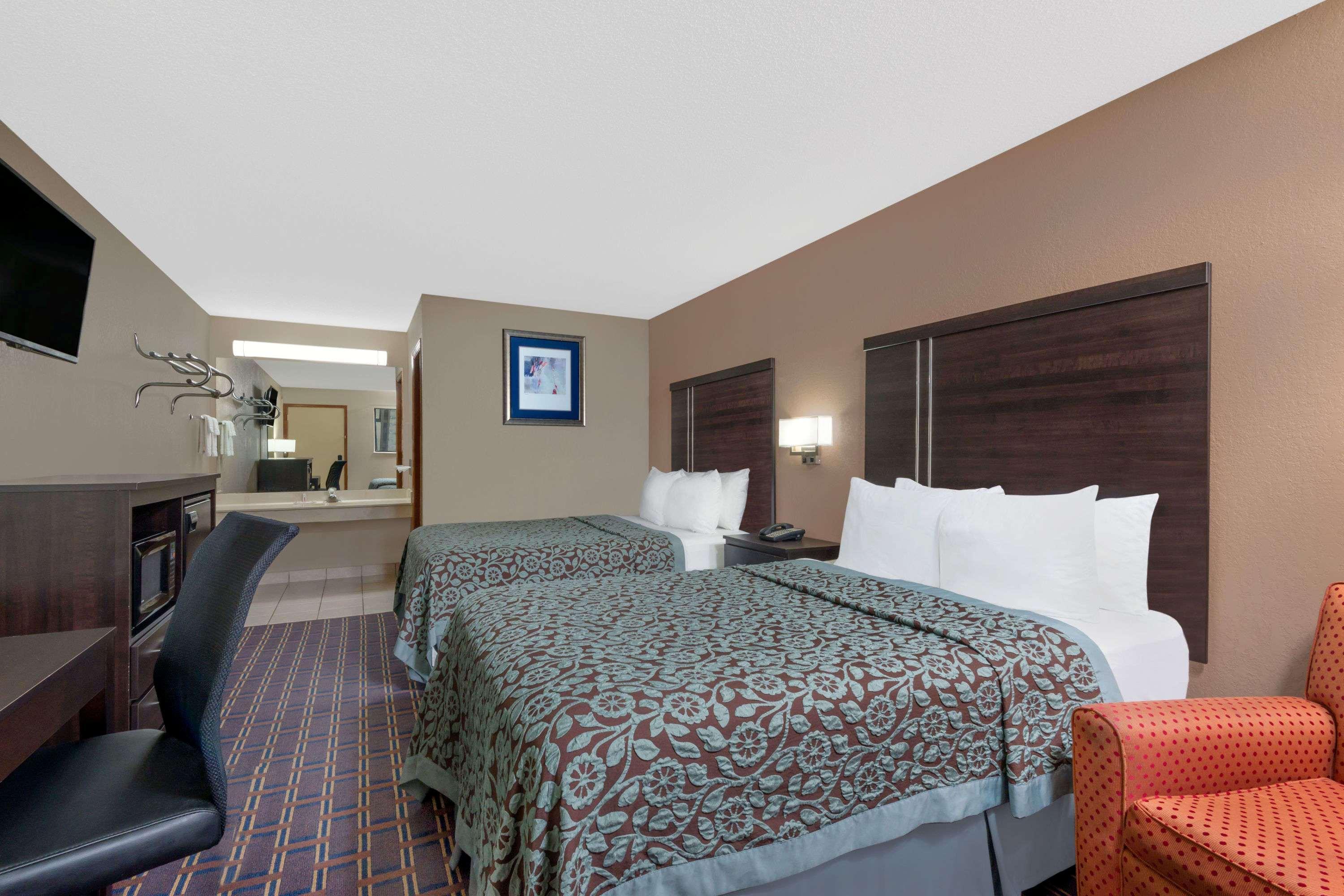 Days Inn By Wyndham Maumee/Toledo Extérieur photo